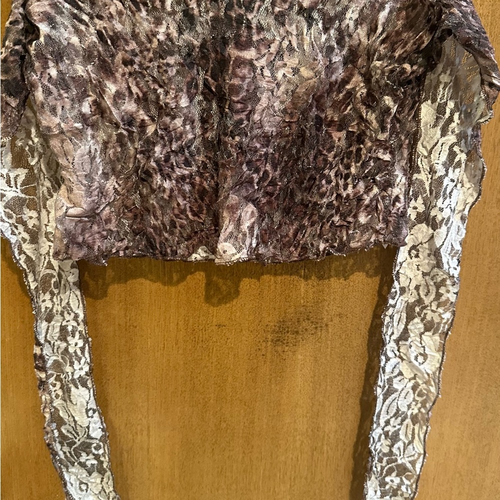 Leopard Print Lace Sleeve Top